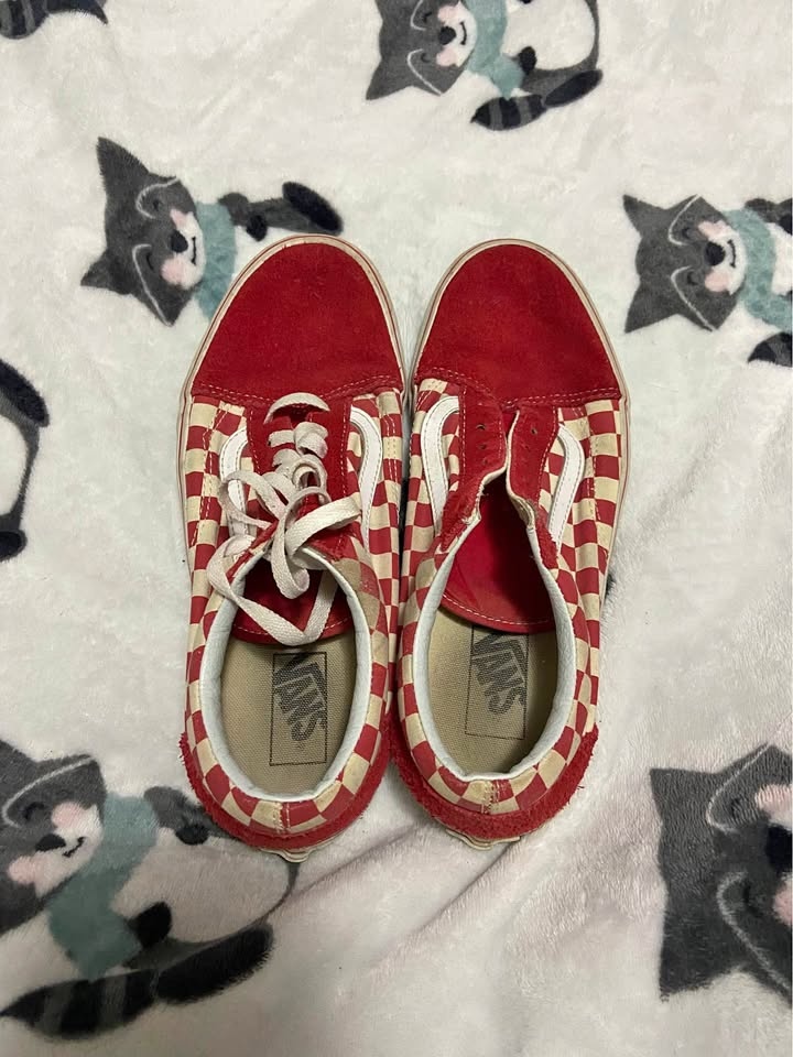 Vans Old Skool Red&White checkerboard Womens Size 10
