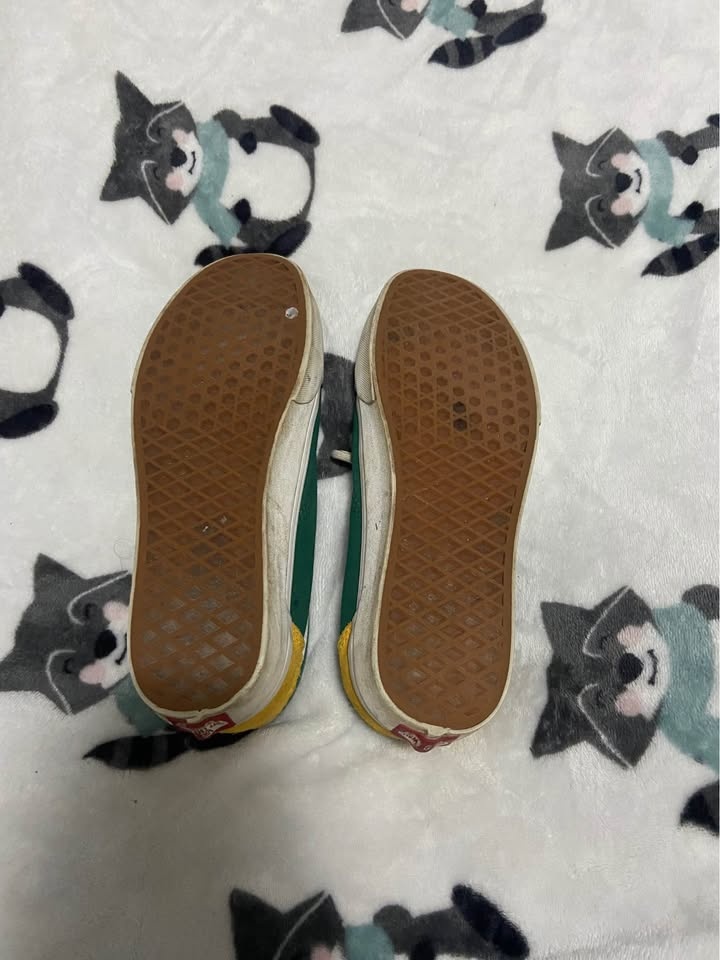 Women's Vans Old Skool Yacht Club Size 10 - photo 2