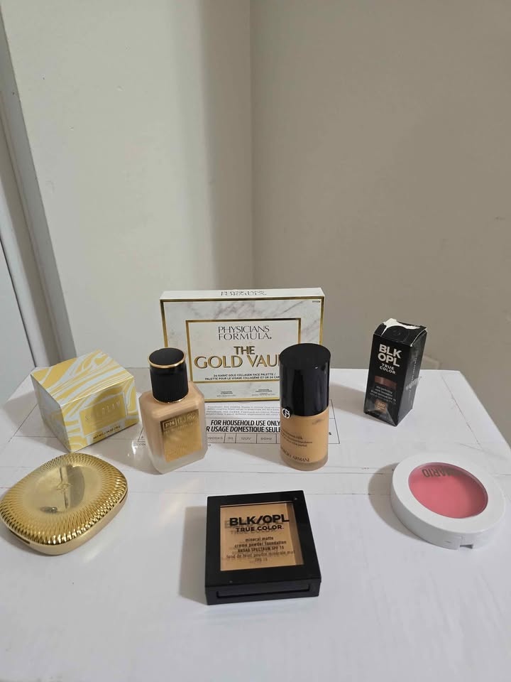 Giorgio Armani Luminous Silk Foundation - Shade 5.8