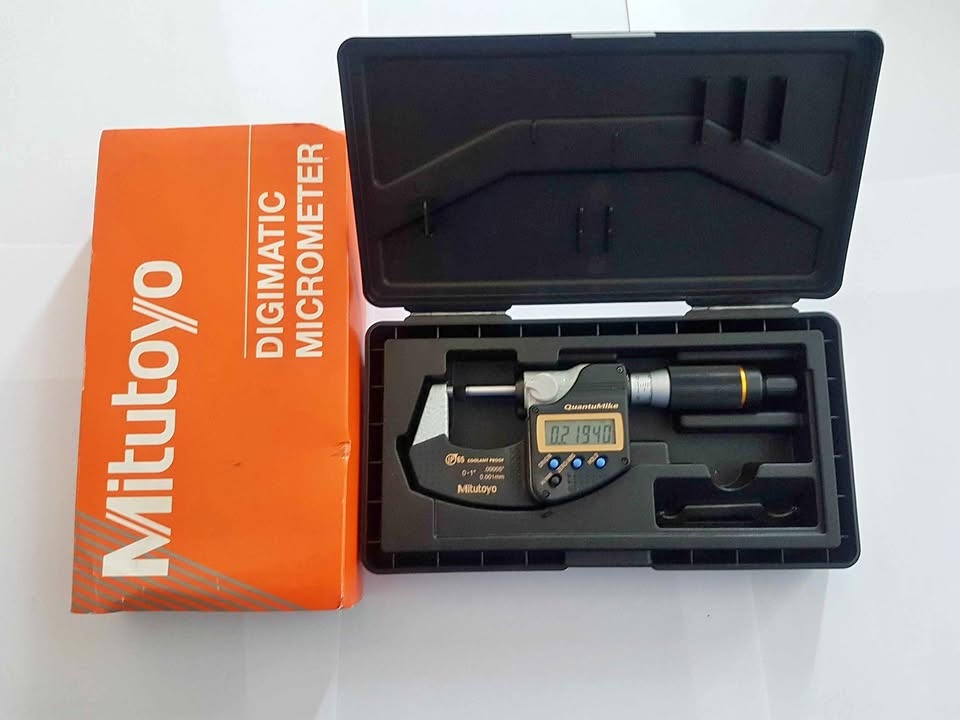Mitutoyo Digital Micrometer