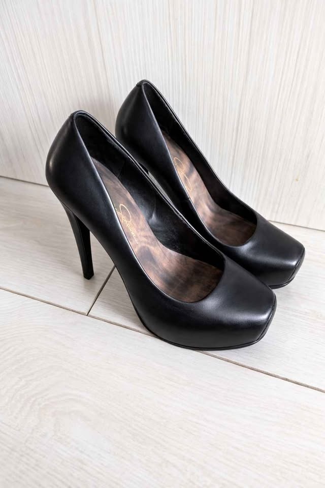 Jessica Simpson Heel Pumps - photo 2
