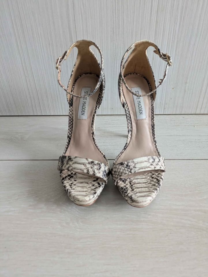 Steve Madden Snakeskin Heels - photo 2