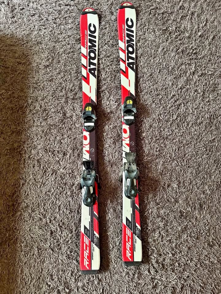Atomic Youth skis - excellent condition!