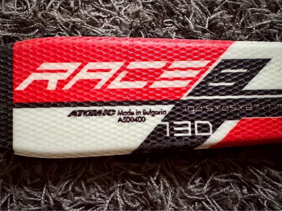Atomic Youth skis - excellent condition! - photo 4