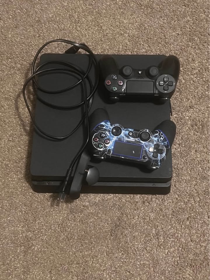 Ps4 - photo 2