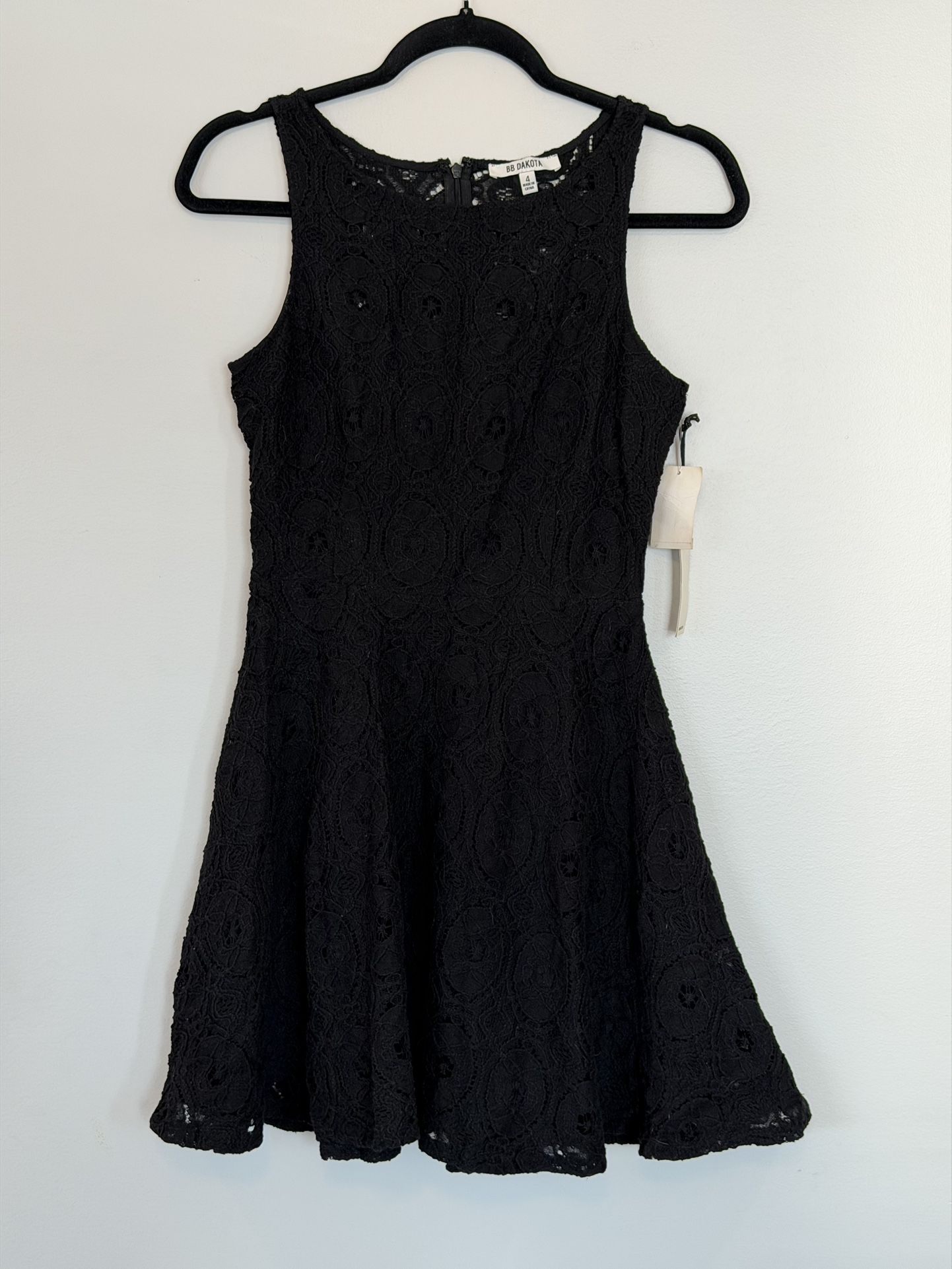 NWT Women's Black Lace Fit & Flare Dress -BB Dakota Renley 4