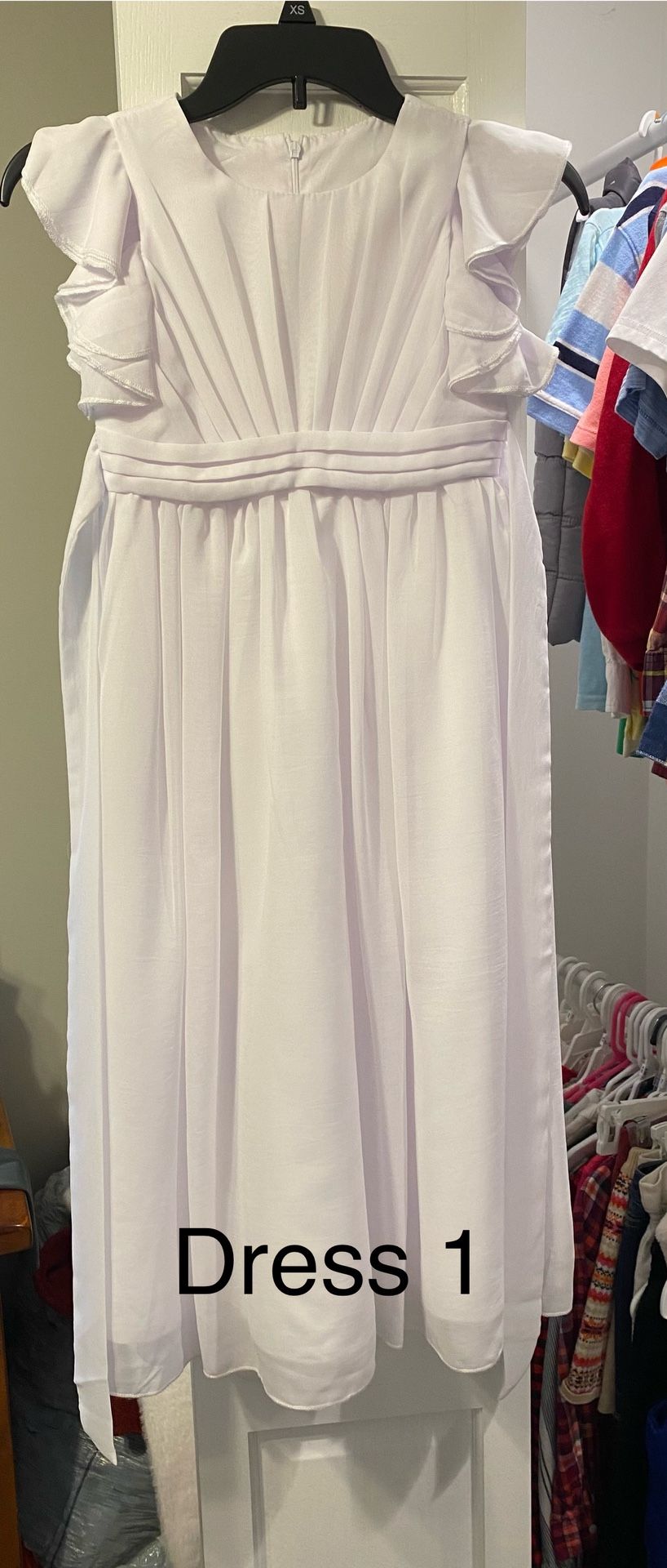 Little girls size 6/7 White Communion Dress Like new $30