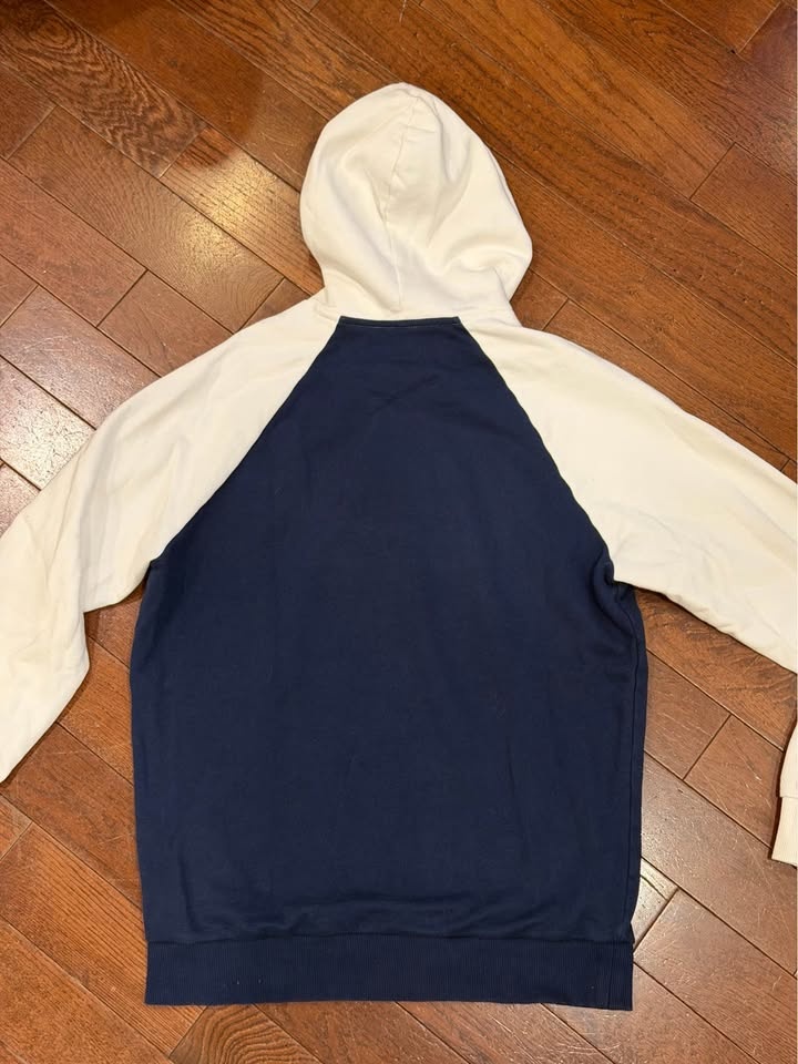 Men's Under Armour Hoodie - Size Small $18 - photo 2