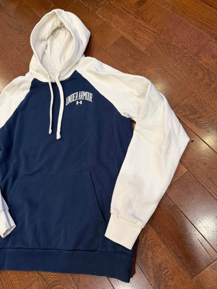 Men's Under Armour Hoodie - Size Small $18 - photo 4