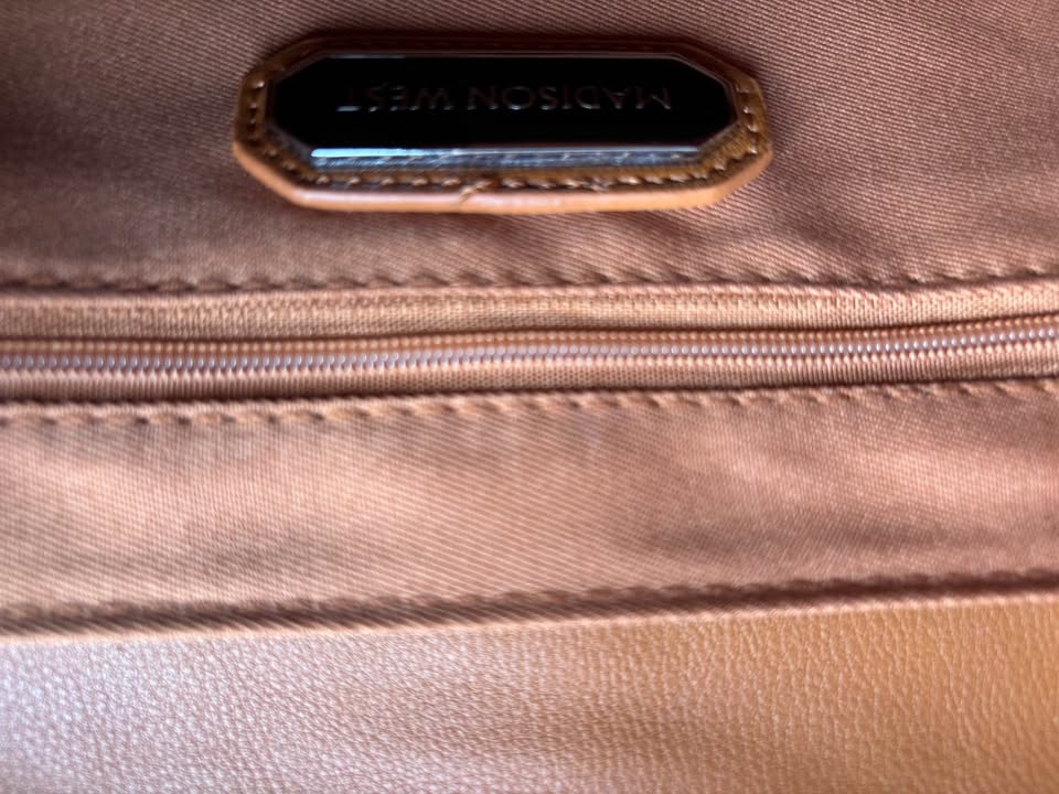 NWT Madison West Summer Straw Woven Buckle Shoulder Bag - photo 4