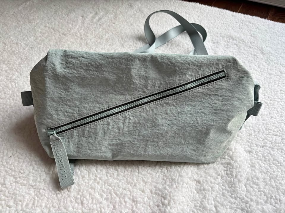 Lululemon Fast Track Bag 2.0 - 9L (Crater Blue) Backpack Sling B