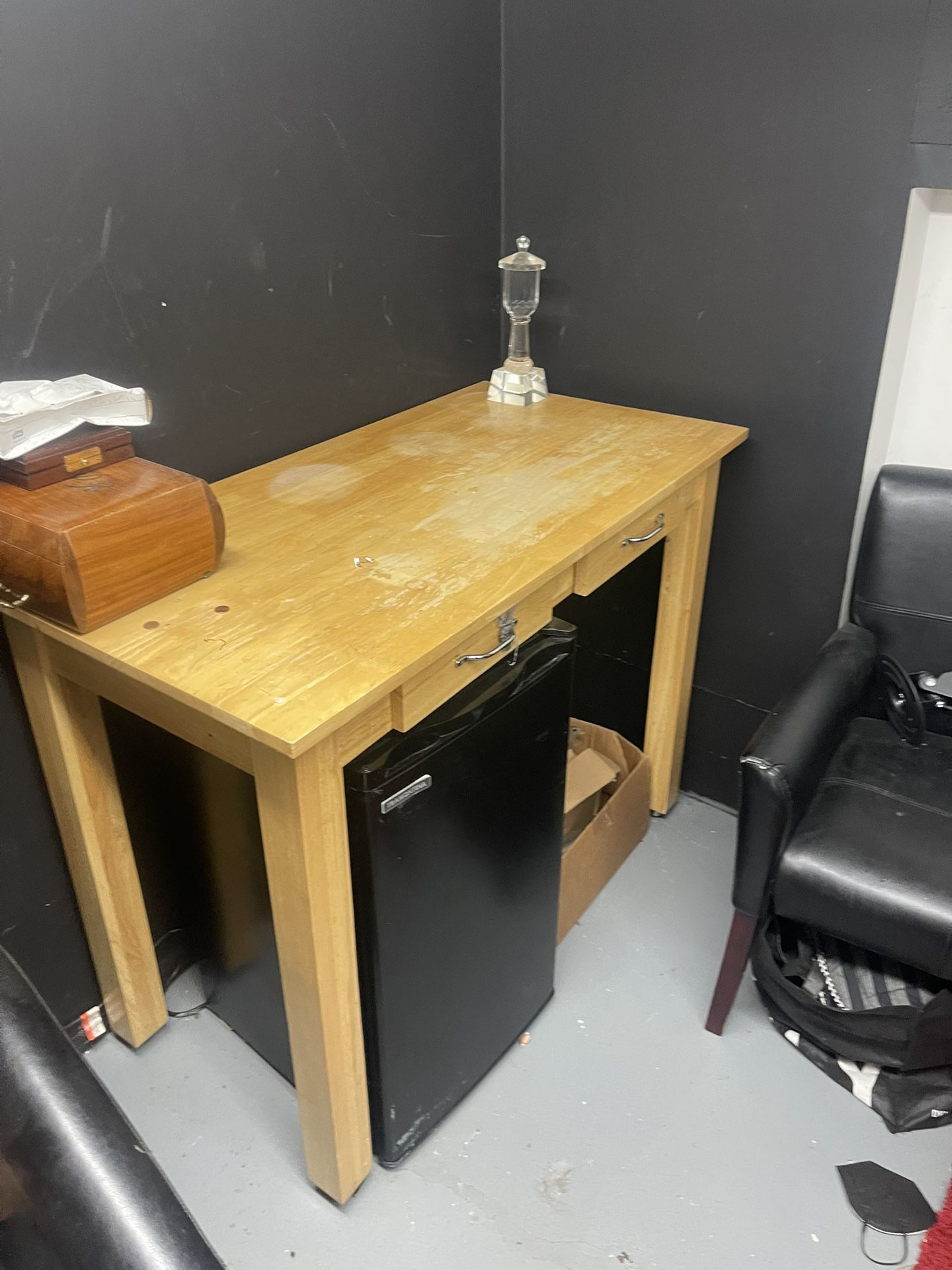 Nice Wood Workstation Table