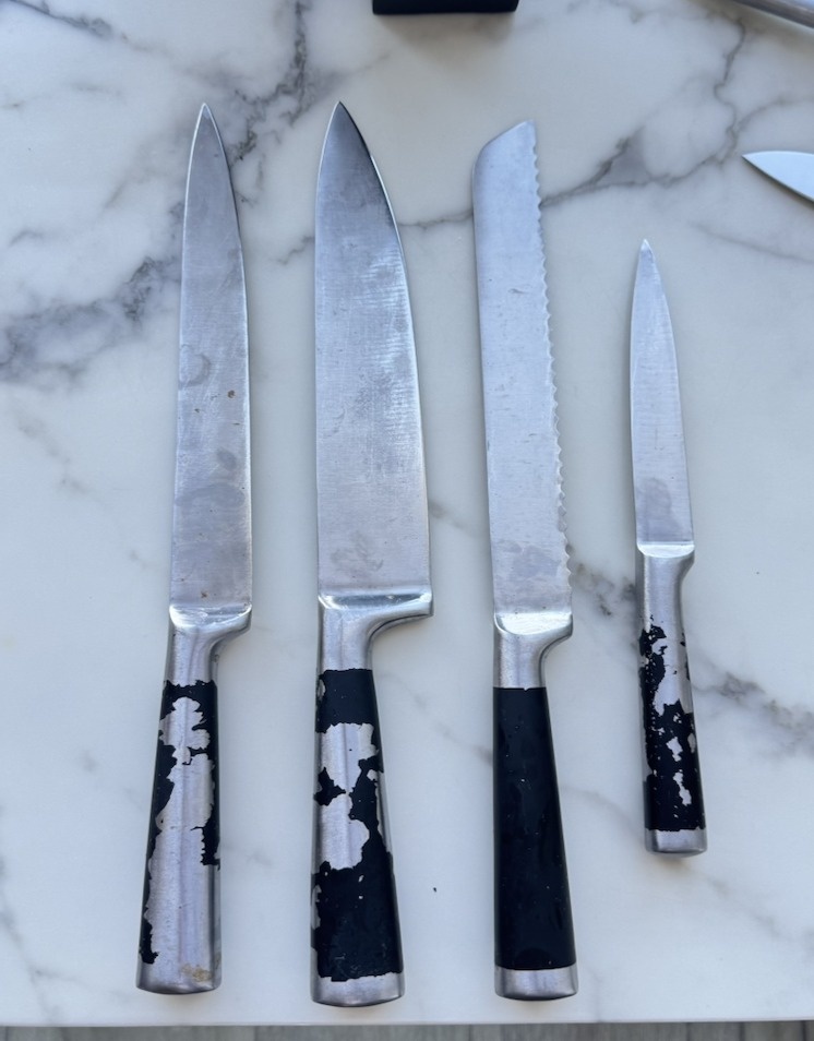 Knife Set + Sharpener + Small Knives - photo 3