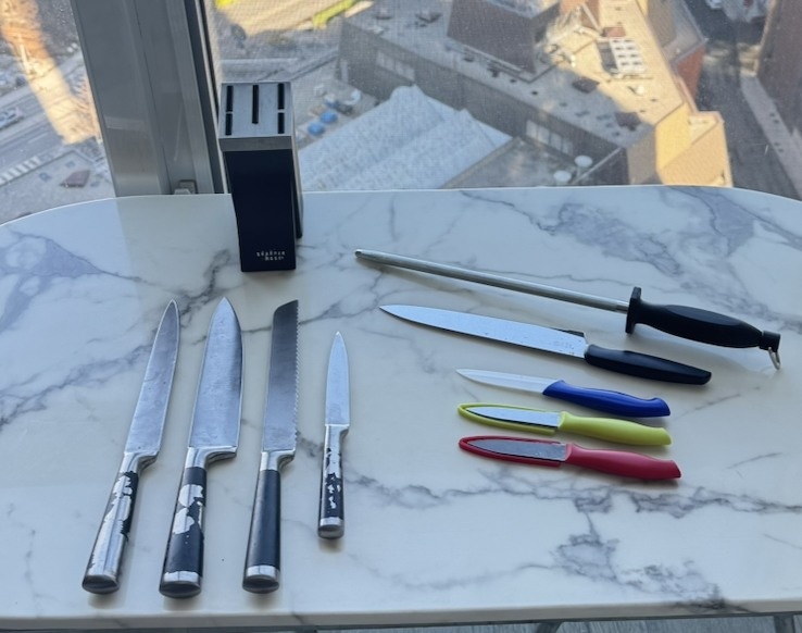 Knife Set + Sharpener + Small Knives - photo 4
