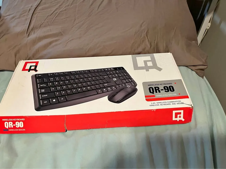 Wireless Keyboard and Mouse thumbnail