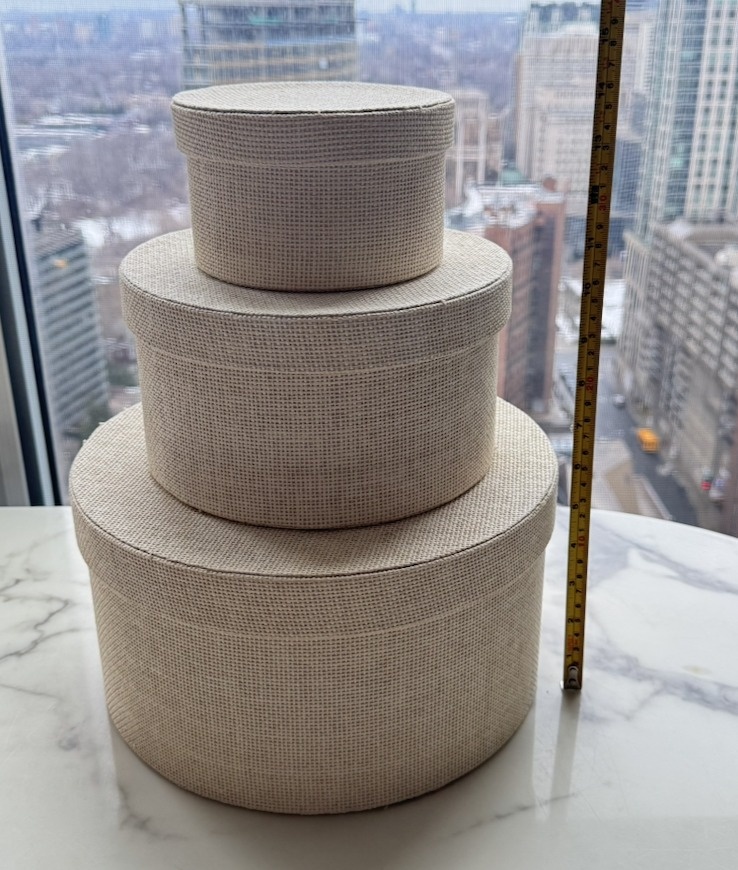 Stackable Round Storage Boxes with Lids - Set of 3 - photo 4