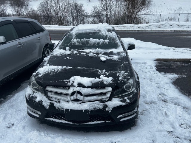 2012 Mercedes c250 - photo 5