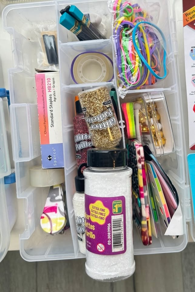 Arts & Crafts Supply Bundle – Markers, Pens, Glue, Glitter, Craf - photo 3