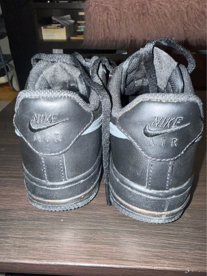 Custom BLACK-AIRFORCE 1s (Size 6 Women's) - photo 4
