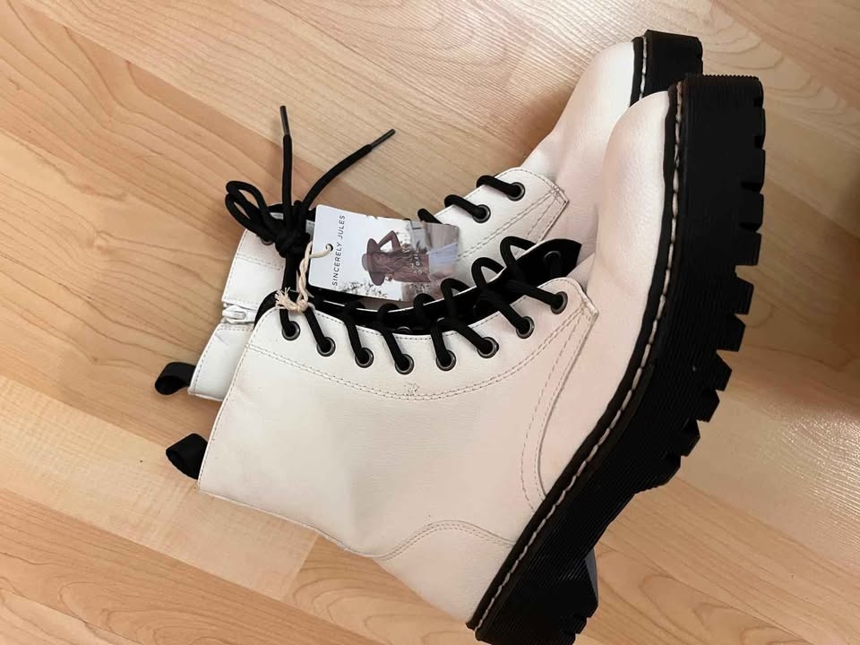 Size 8.5 Women's Sincerely Jules Boots - photo 5