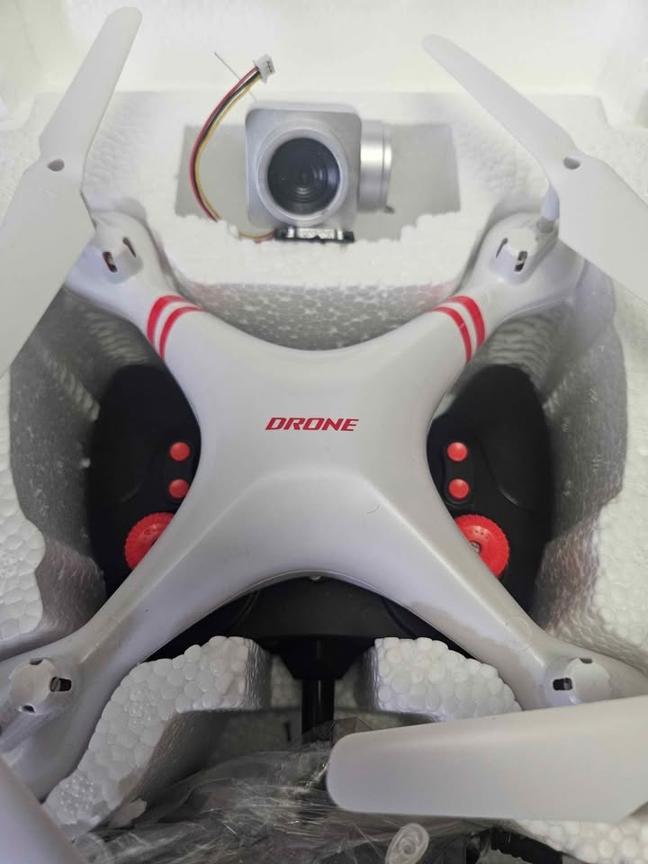 White DRONE Quadcopter w/ Camera & Remote - photo 2