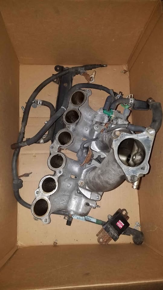 2001 - 2005 Lexus IS300 Parts - photo 3