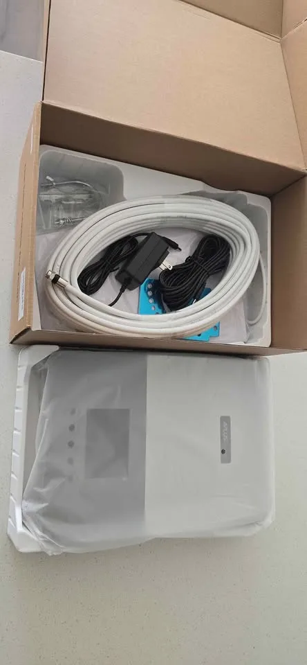 Cell Signal Booster – Works with All Canadian Carriers image indicator(4)