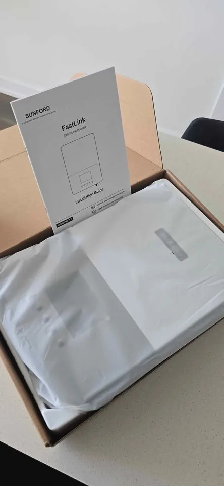 Cell Signal Booster – Works with All Canadian Carriers image indicator(9)