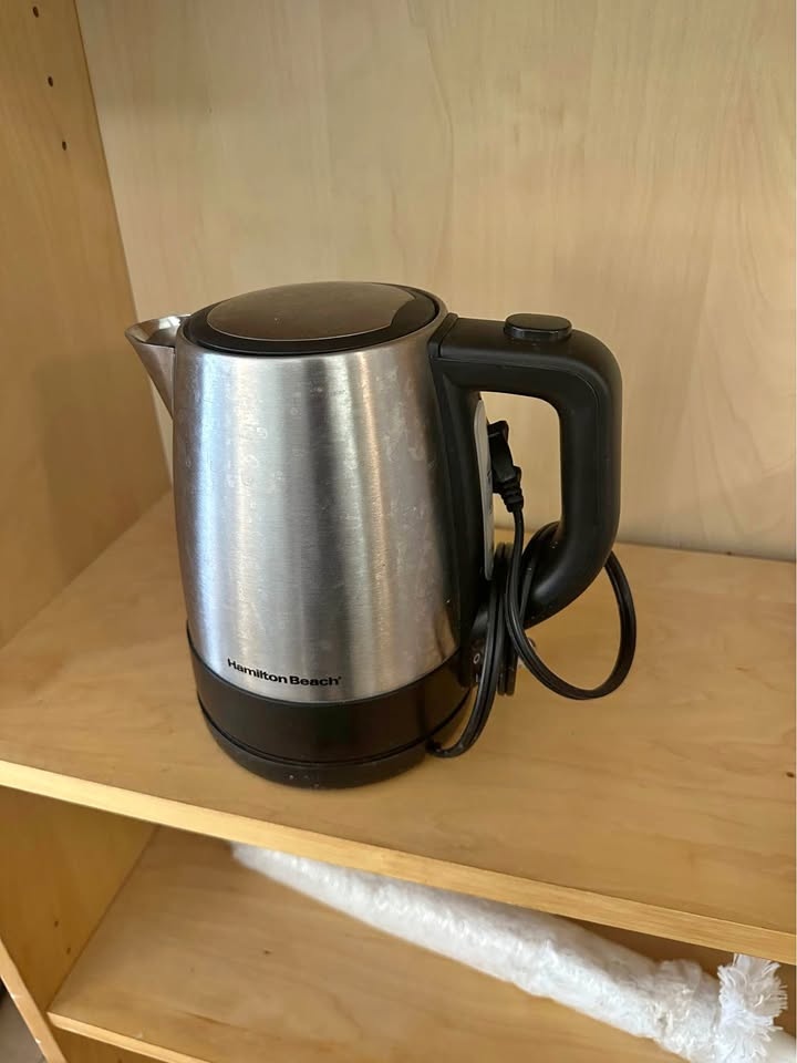Hamilton Beach Electric Kettle