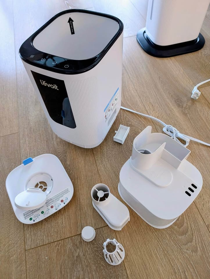 Levoit OasisMist 1000S Smart Tower Humidifier - photo 2