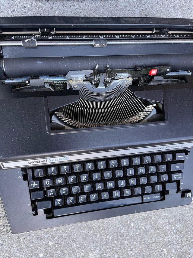 Vintage Brother Typewriter Cassette Correct-O-Riter II - photo 2