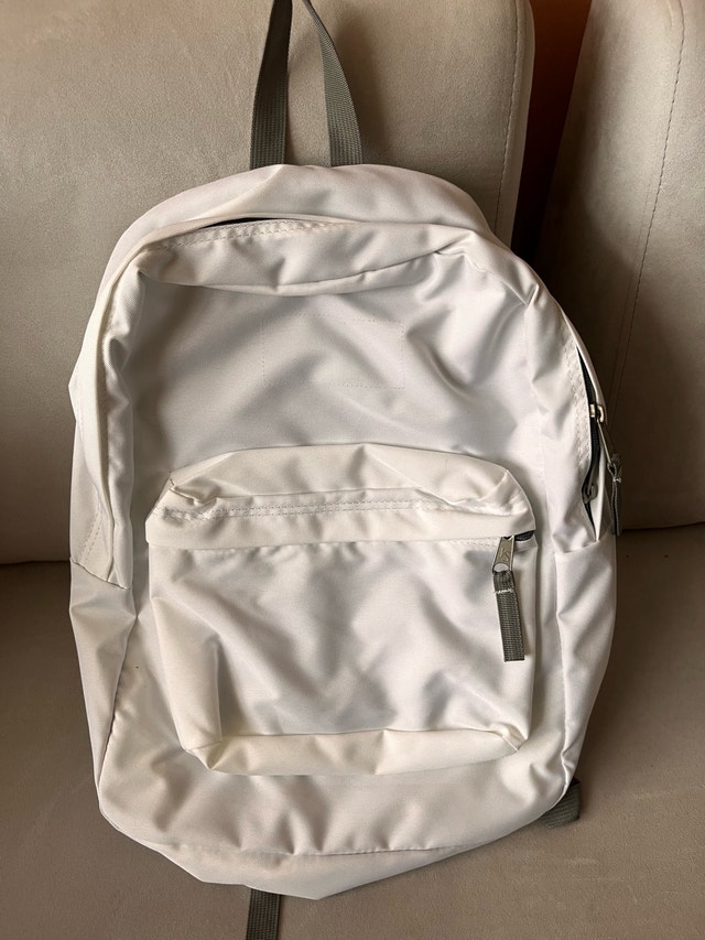 NEW — Jansport Lightweight Backpack