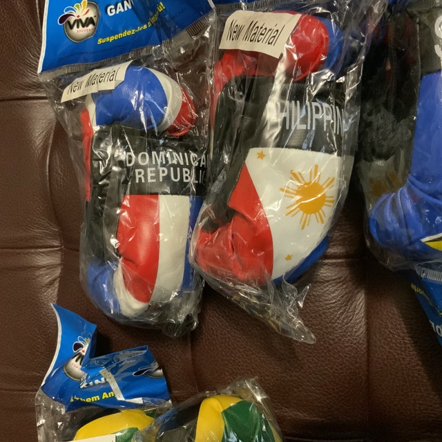 Brand NEW — Mini Boxing Gloves — Philippines, Haiti, Guyana - photo 2