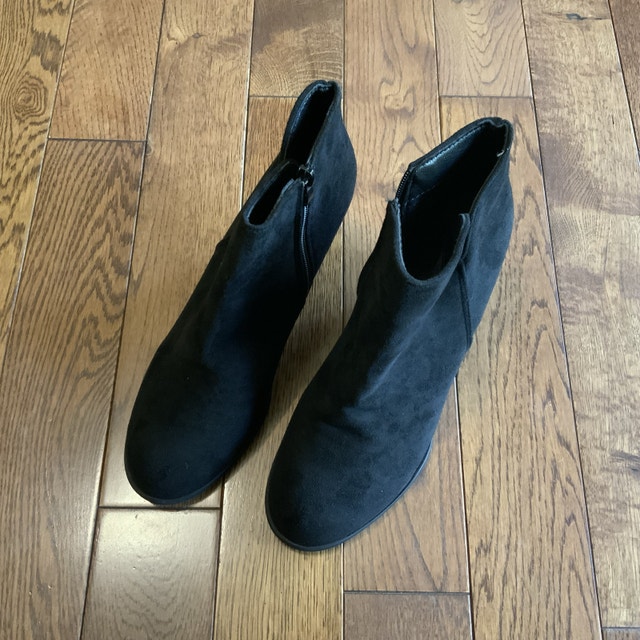 Brand NEW Black Wedge Booties Women Shoes Size 42 - photo 2