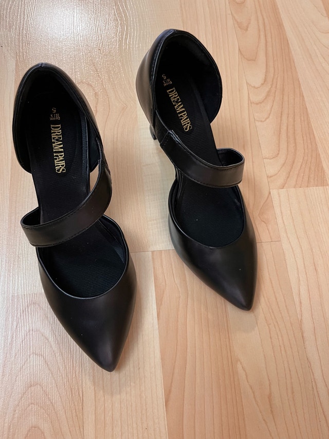 Brand NEW — DREAM PAIRS Black Heels Size 5 Dressy Shoes - photo 3