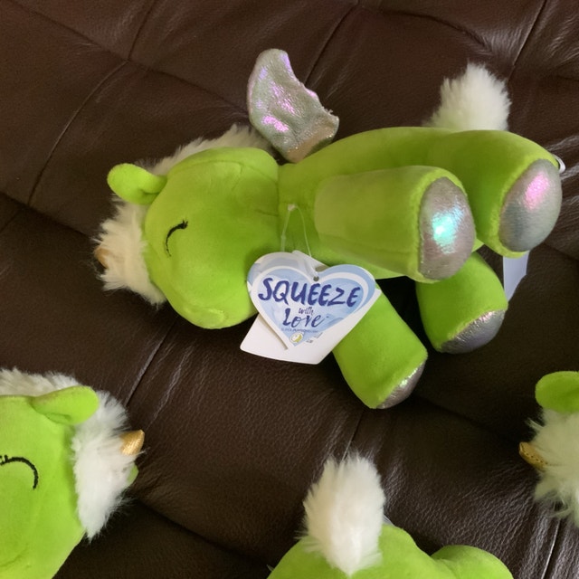 NEW $7 Squeeze with Love 8” Green Unicorn Plush Toy