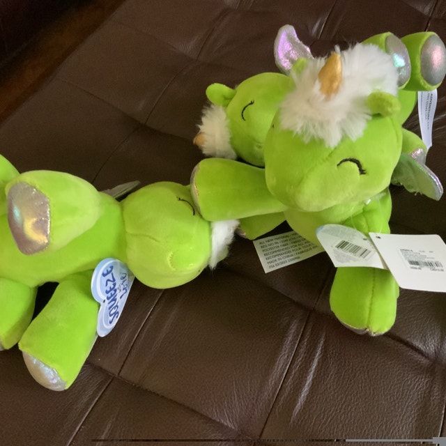 NEW $7 Squeeze with Love 8” Green Unicorn Plush Toy - photo 5