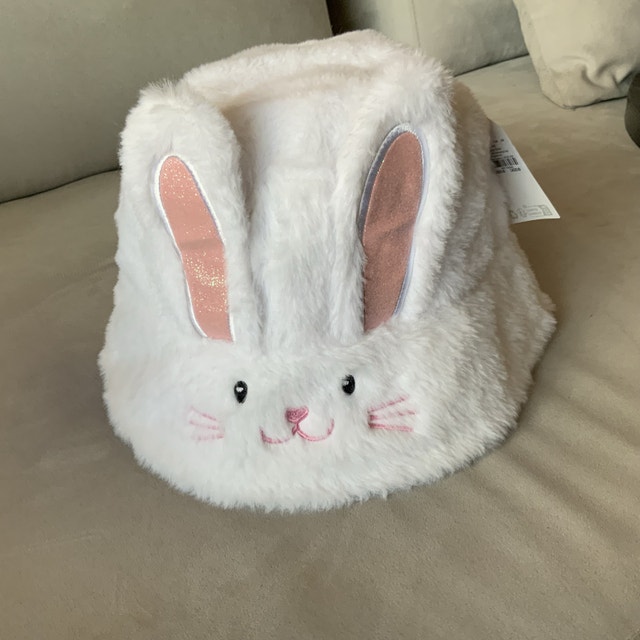 Bunny Ears Bucket Hat — Brand NEW
