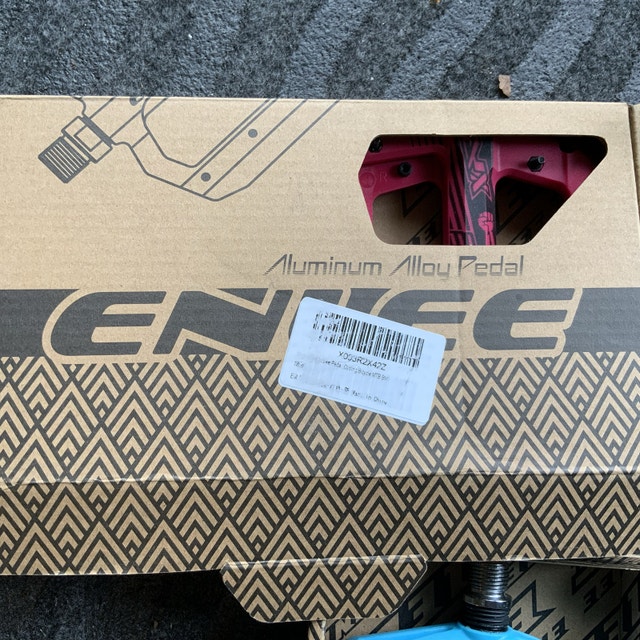 Brand NEW ENLEE Aluminum Alloy Bike Pedals $25 pair - photo 5