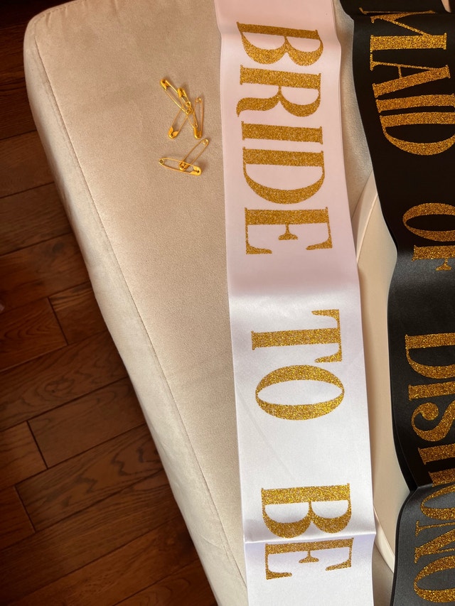 Brand NEW BRIDAL Shower Sashes with Veil Bride Bridesmaid - photo 4
