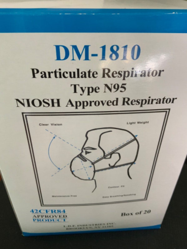 N95 Face Masks - NIOSH Approved DM-1810 Particulate Respirator - photo 2
