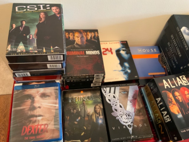 $10 each DVDs — Sopranos GOT Lost CSI Dexter Alias Vikings - photo 5