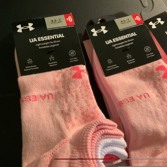 NEW 6-Pack Under Armour Socks  — fits 4.5-7 - photo 4