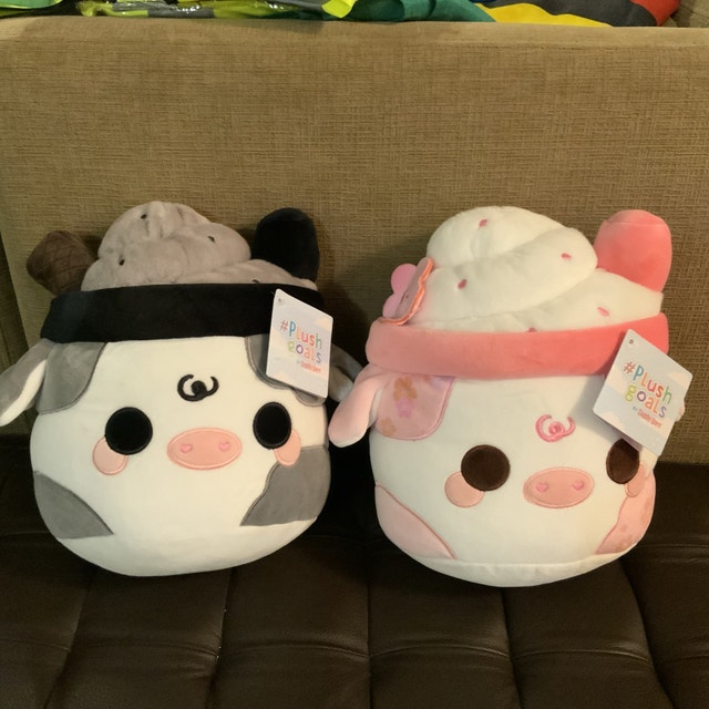Brand NEW — Plush Goals Mooshake Chocolate Strawberry $20 each
