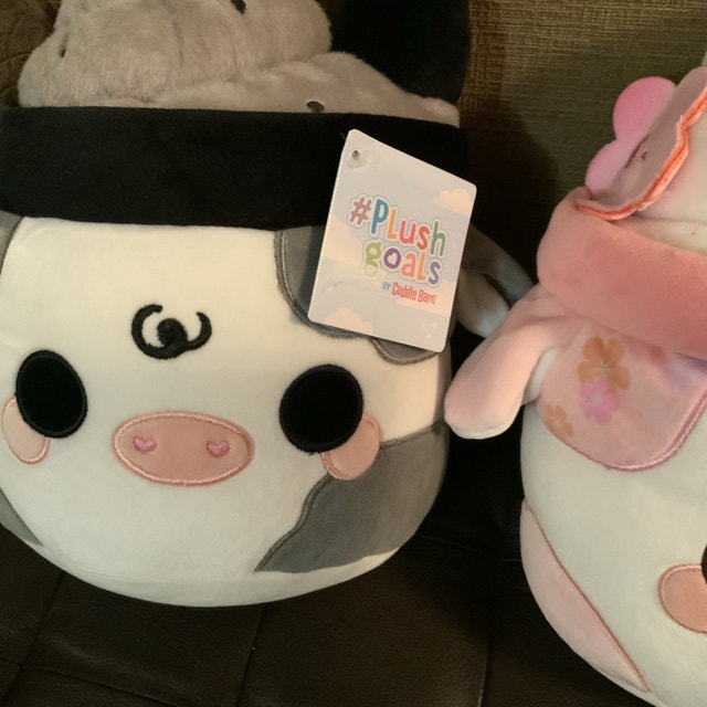 Brand NEW — Plush Goals Mooshake Chocolate Strawberry $20 each - photo 3