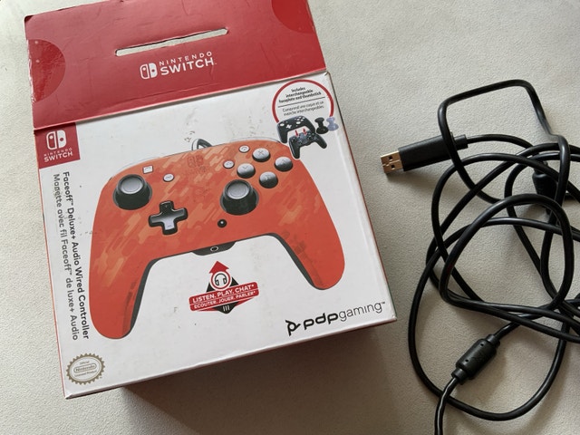 PDP Nintendo Switch Controller - photo 2