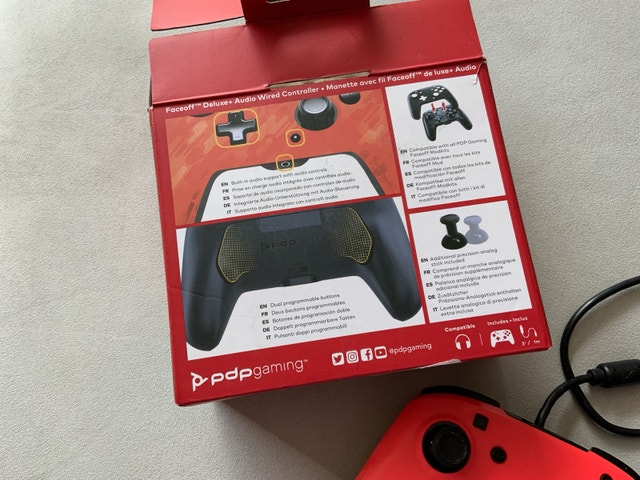 PDP Nintendo Switch Controller - photo 3