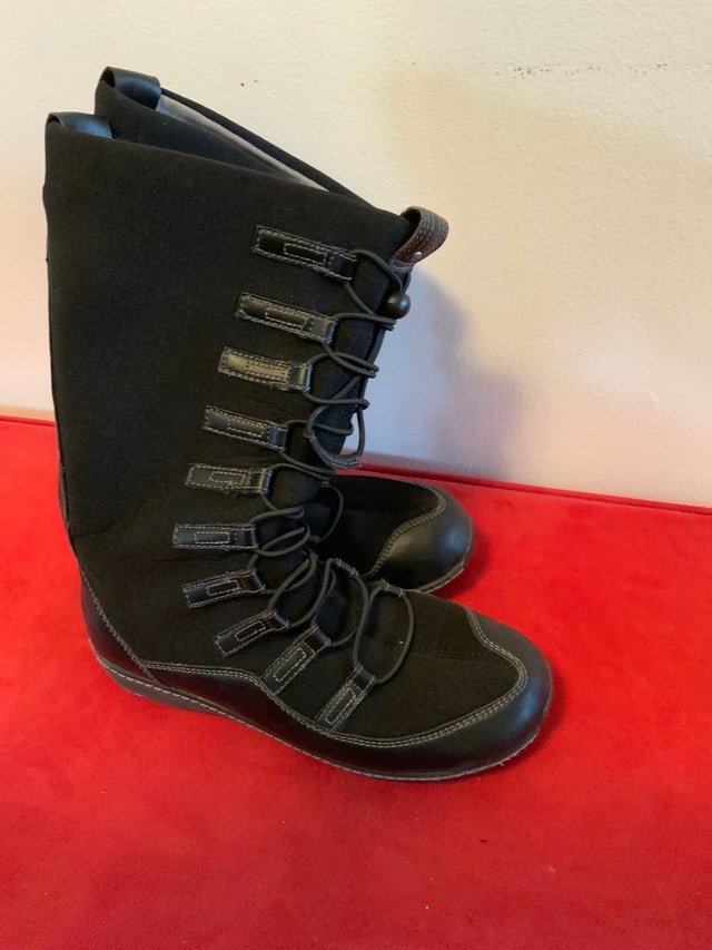 Aetrex Winter Boots — Size 5 Women Boots - photo 3