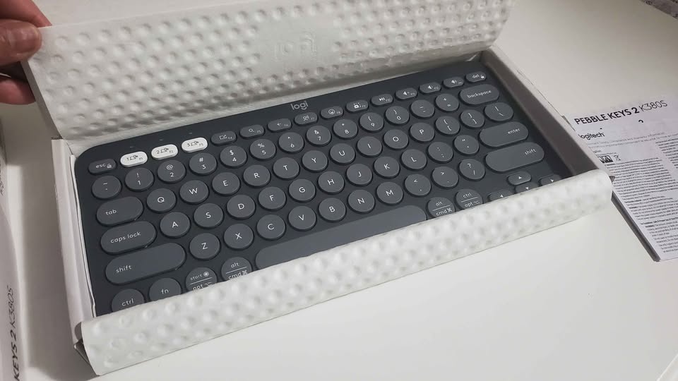 Logitech Multi-Device Bluetooth Keyboard Compact Pebble Keys 2 K - photo 3