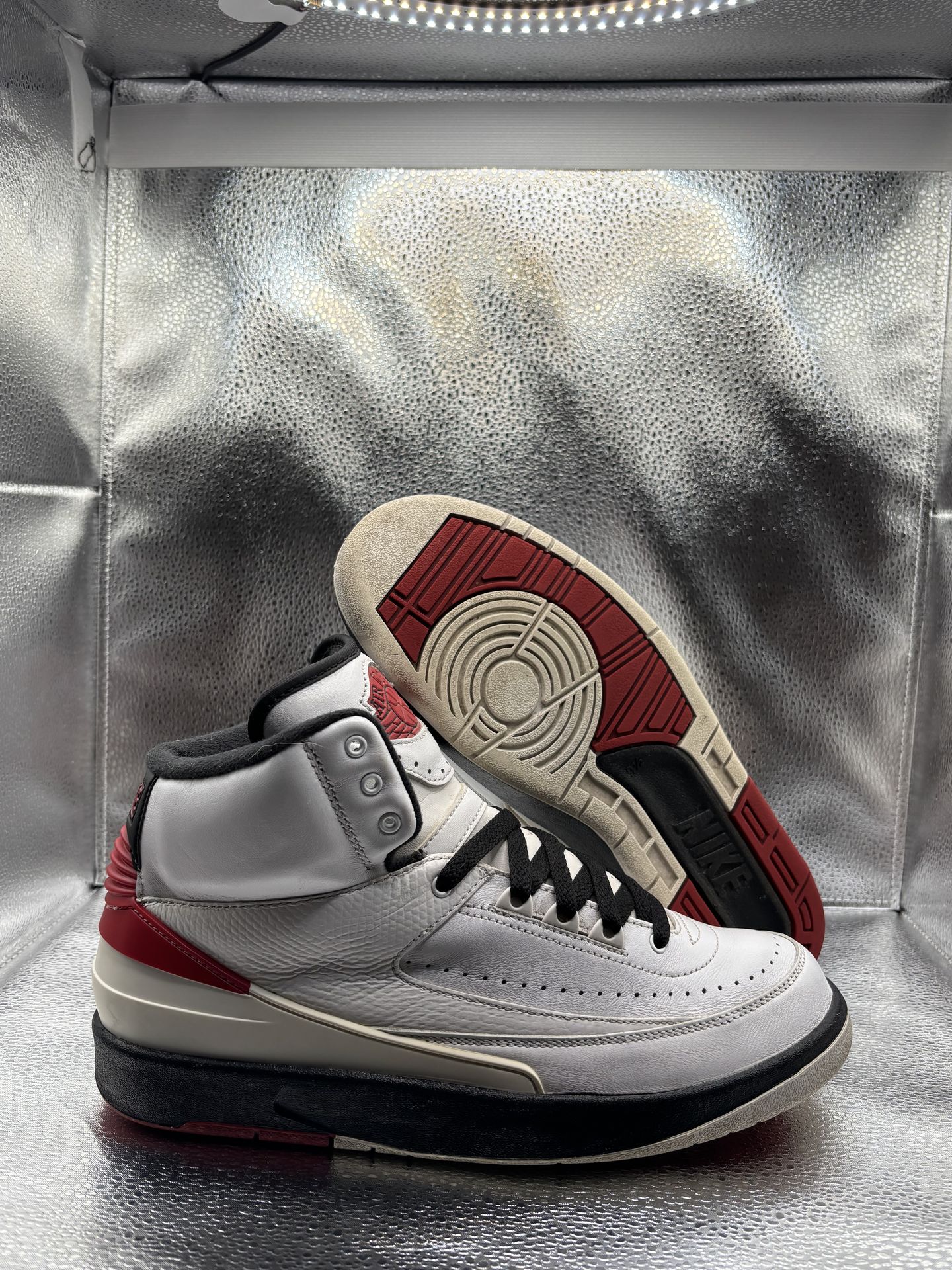Air Jordan 2 Chicago
